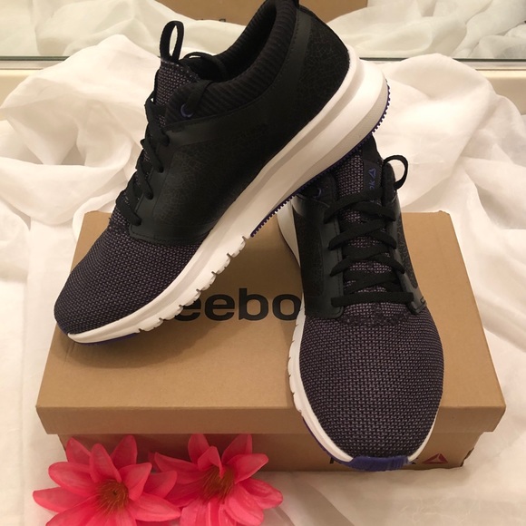 Reebok Shoes - ✨🆕✨Woman’s Reeboks 👟👟